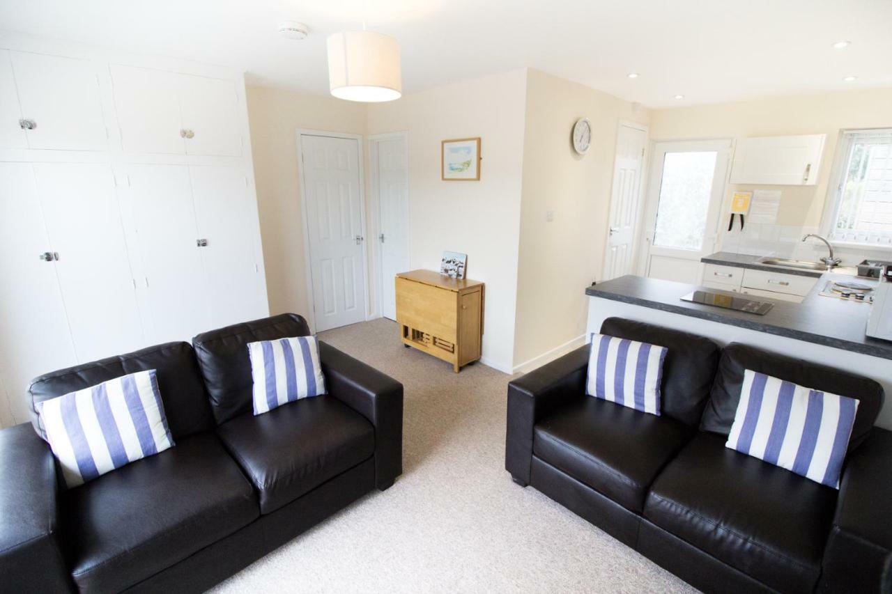 Seaview Holidays - Salterns Village Εξωτερικό φωτογραφία